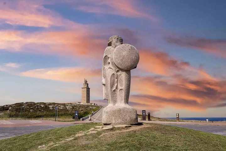 estatua hercules