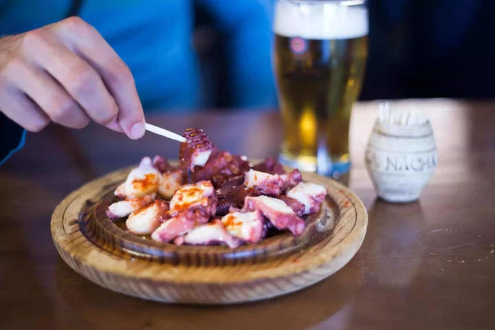 Pulpo a la gallega con cerveza