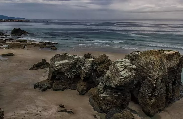 Playa los Catedrales